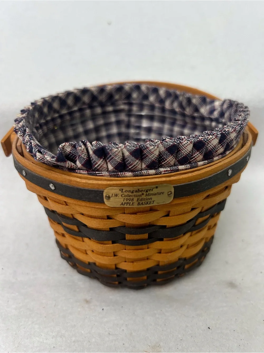 Longaberger 1998 J.W. Collection Miniature Apple Basket